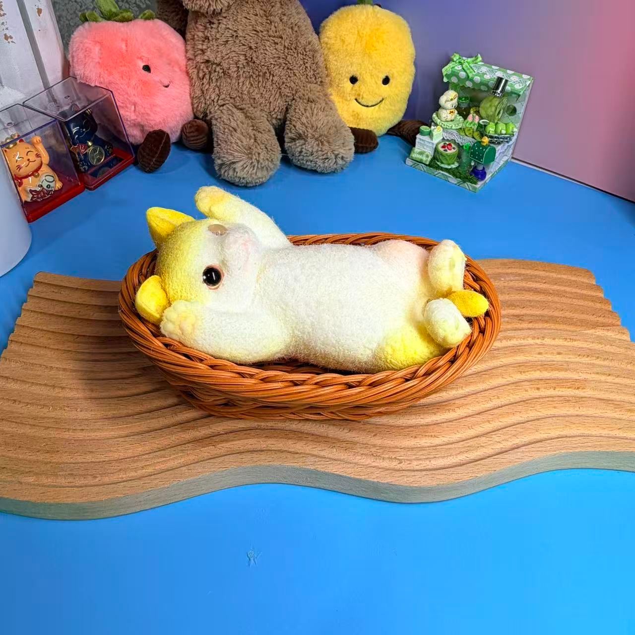 Yellow Cradle Cat Taba Squishy Toy Cute Animal Squishy