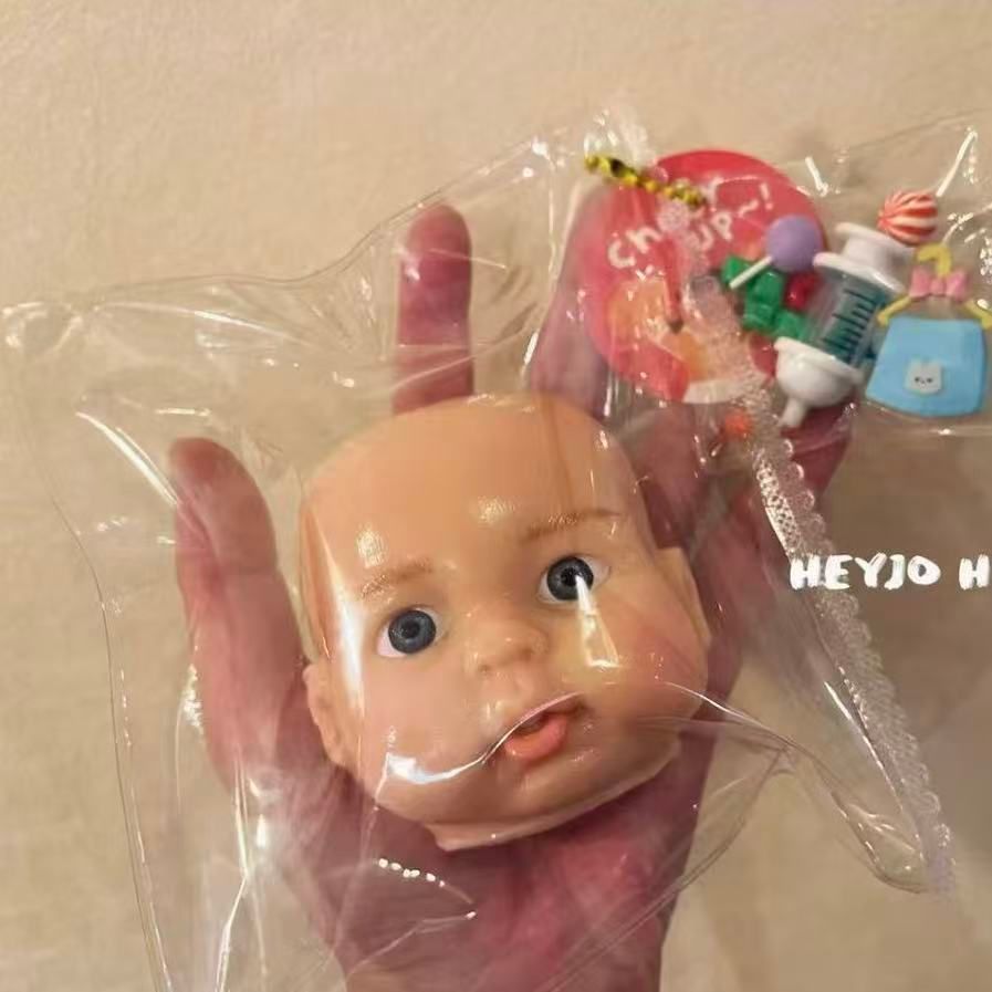 Retro Doll Head Taba Squishy Toy Vintage Kawaii Collectible