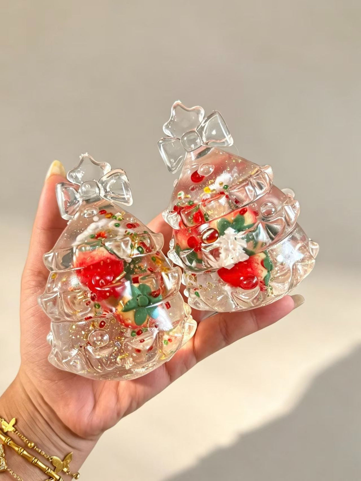Strawberry Christmas Tree Stress Relief Ball Strawberry Squishy Sensory Fidget Toy Kawaii Squeeze Toy ASMR Novelty Gift Squishyverse