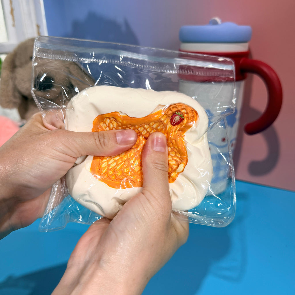 Bear Head Waffle Taba Squishy Toy Kawaii Dessert Squishy