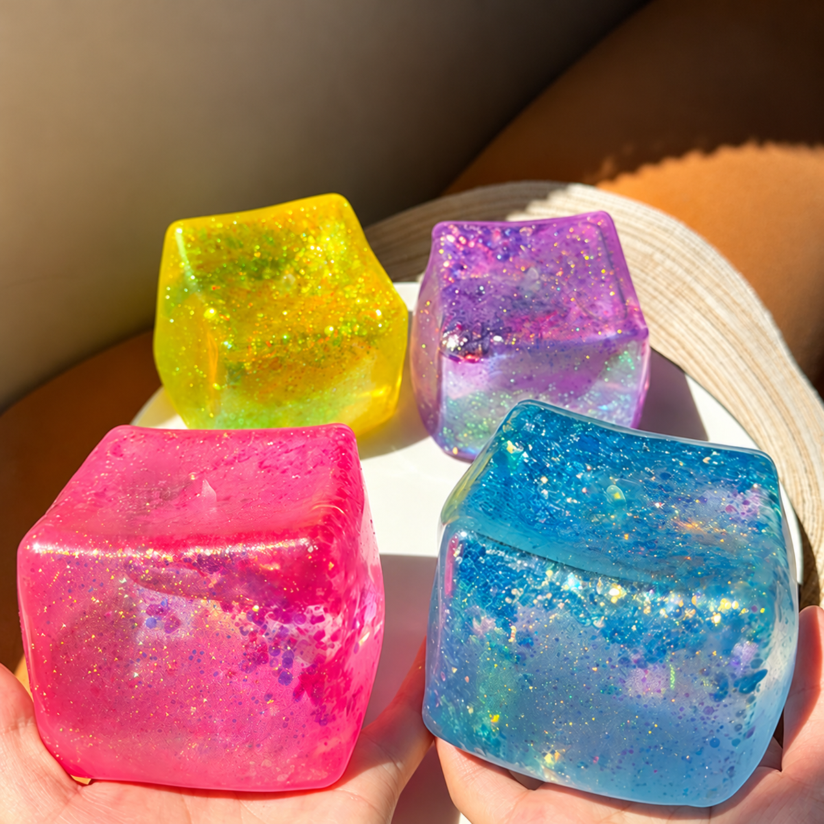 Gaint Cube Glitter Random Color Stress Relief Ball Soft Squishy Sensory Desk Toy