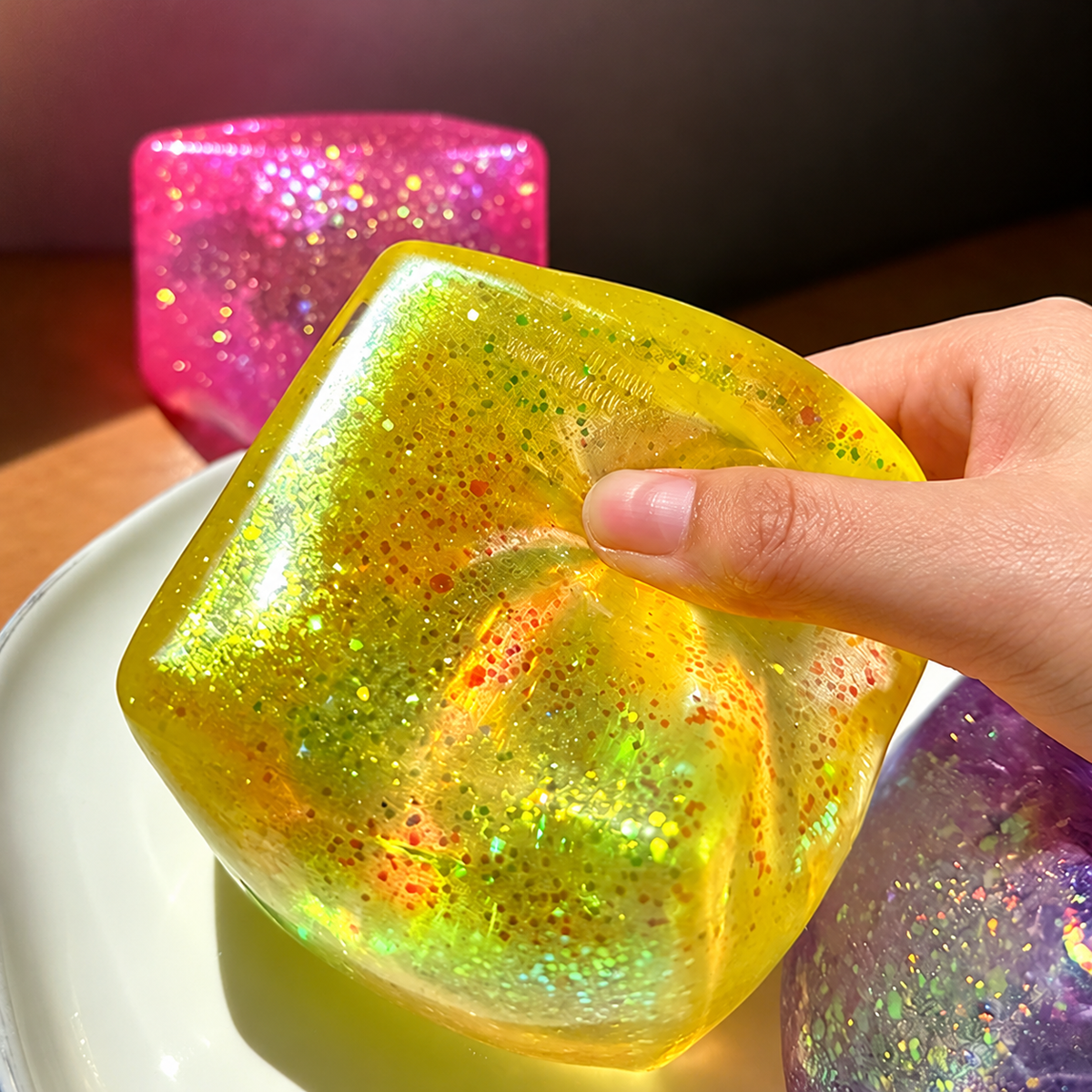 Gaint Cube Glitter Random Color Stress Relief Ball Soft Squishy Sensory Desk Toy
