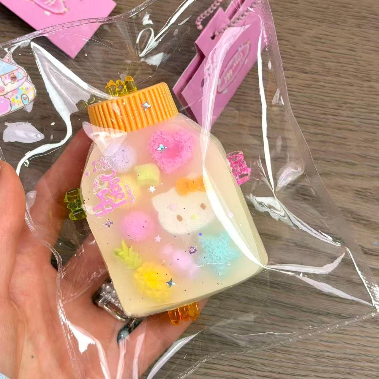 Mini Hello Kitty Hawaii Milk Bottle Taba Squishy Toy Cute Drink Squishy