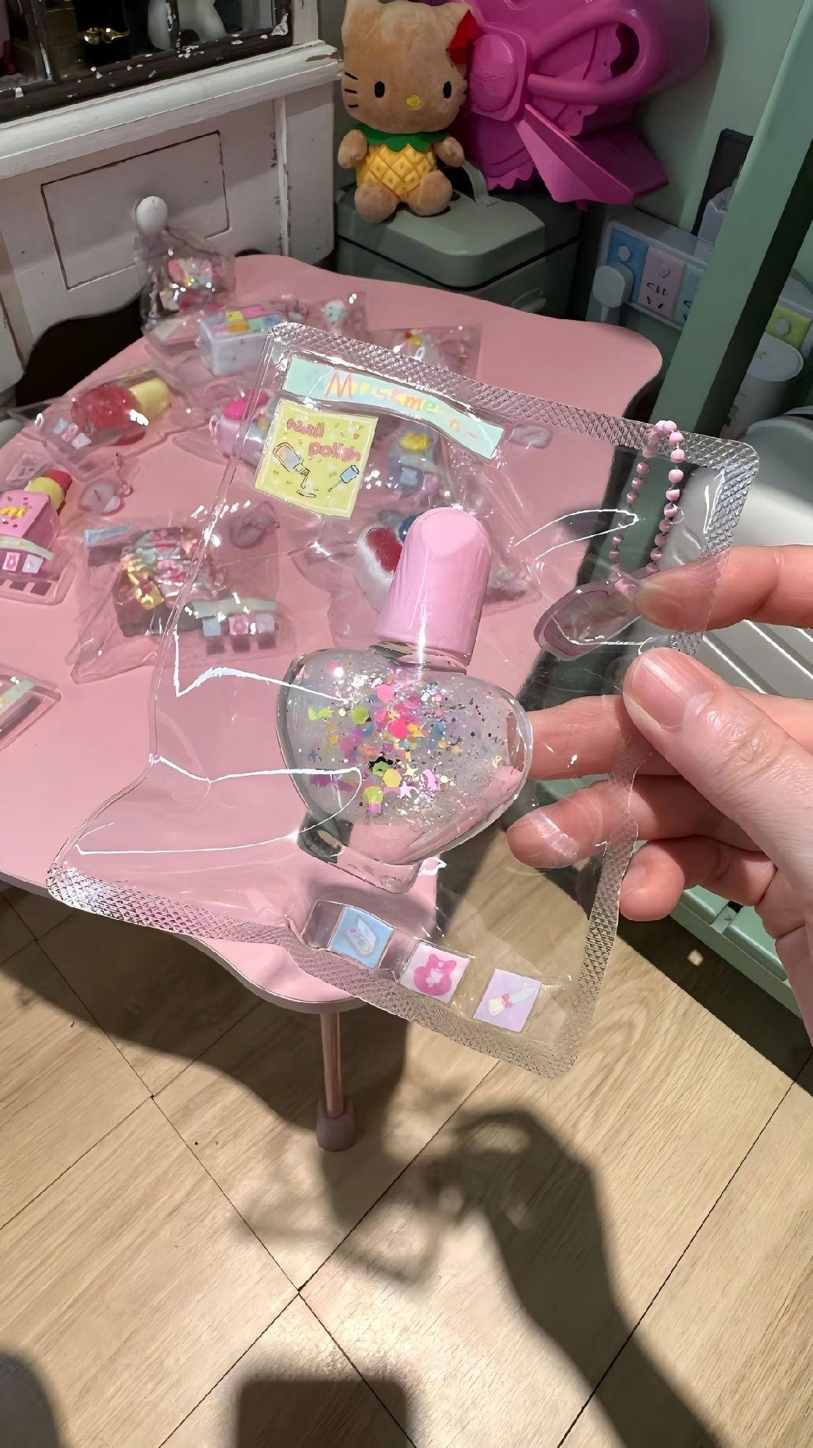 Glitter Nail Polish Taba Squishy Toy Cute Beauty Squishy