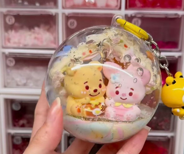 Winnie the Pooh Handmade Ball Stress Ball Toy Cute Classic Cartoon Squishy